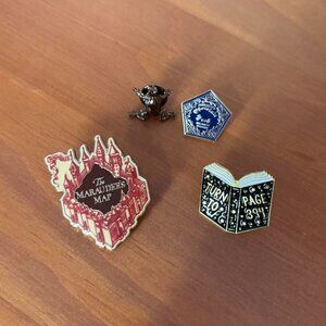Harry Potter pins